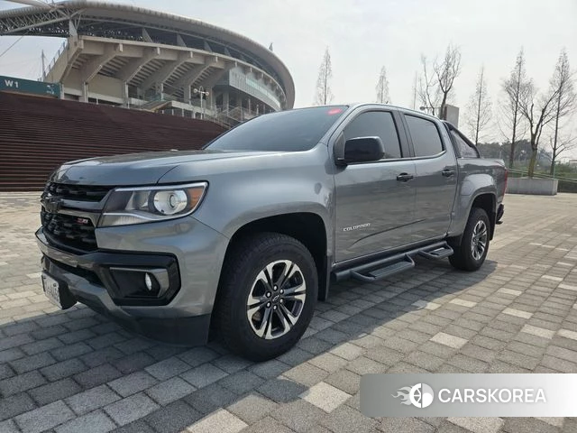 Chevrolet (GM Daewoo) Real New Colorado 2020 Серебристо-серый из Кореи