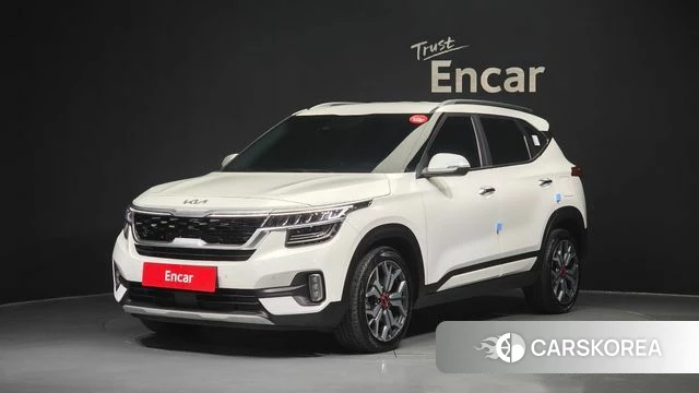 Kia Seltos 2022 Белый из Кореи