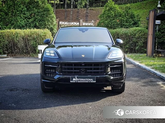 Porsche Cayenne (PO536) 2025 Черный из Кореи