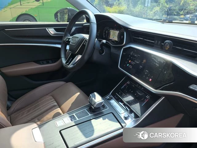 Audi A6L 2024 Черный из Китая