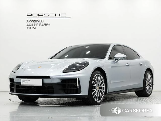 Porsche Panamera (976) 2025 Светло-серебряный цвет из Кореи