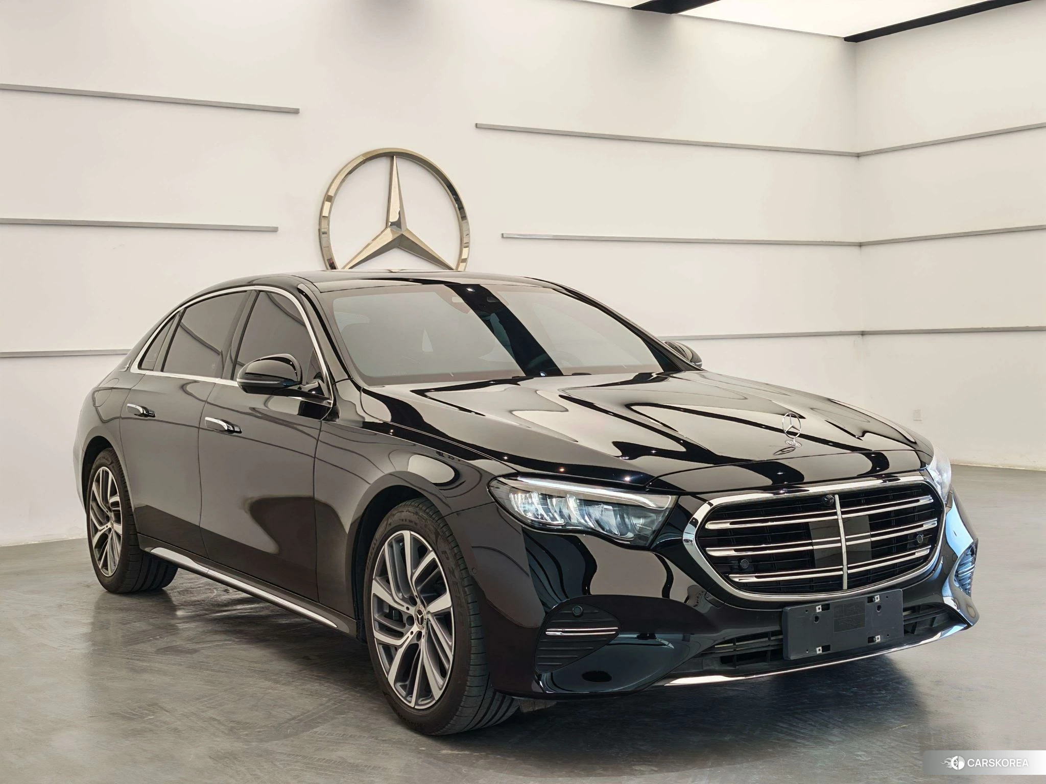 Mercedes-Benz E-class 2023 Черный из Китая