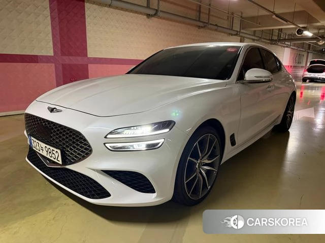Genesis The New G70 2023 Белый из Кореи