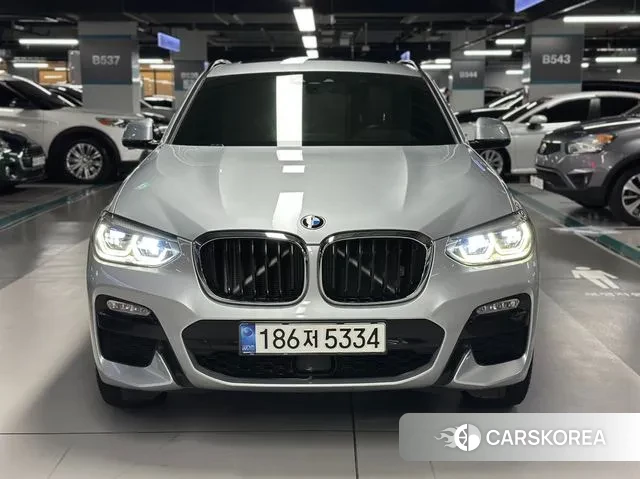 BMW X4 (G02) 2019 Серебристо-серый из Кореи