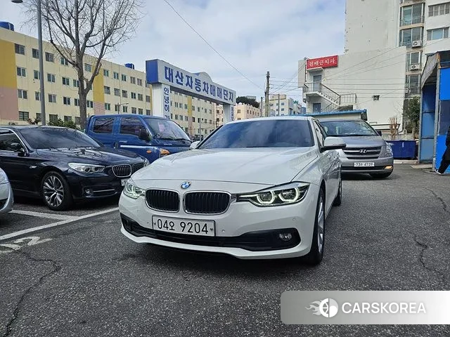 BMW 3 Series (F30) 2018 Белый из Кореи