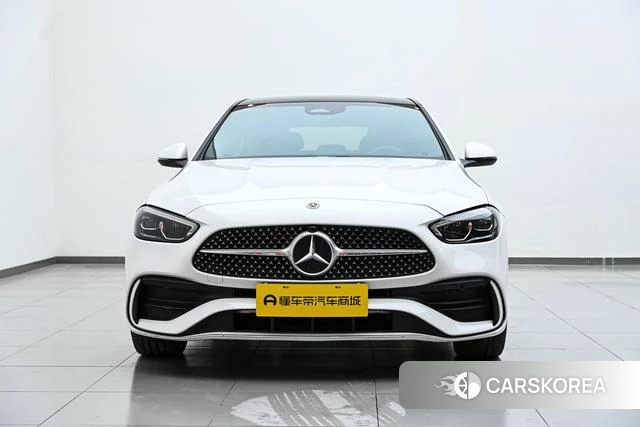 Mercedes-Benz Class C 2022 Белый из Китая