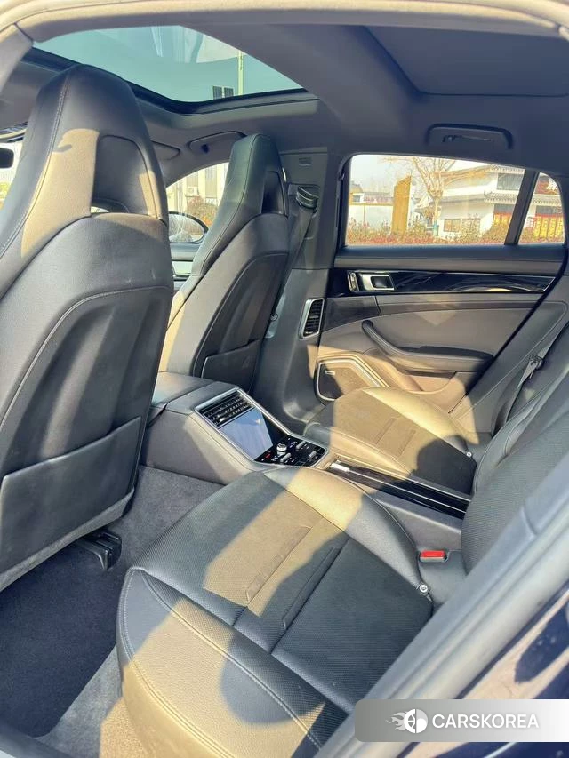 Porsche Panamera 2018 Другой из Китая