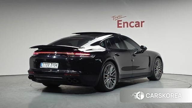Porsche Panamera (971) 2021 Черный из Кореи