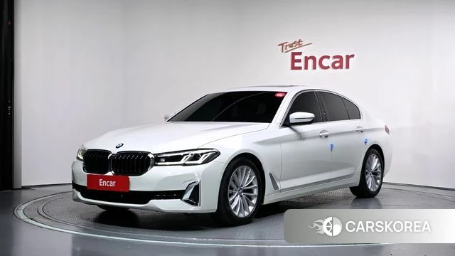 BMW 5 Series (G30) 2022 Белый из Кореи