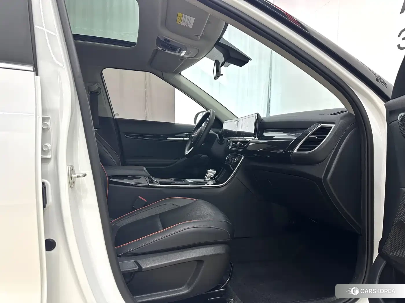 Kia Seltos 2023 Белый из Китая