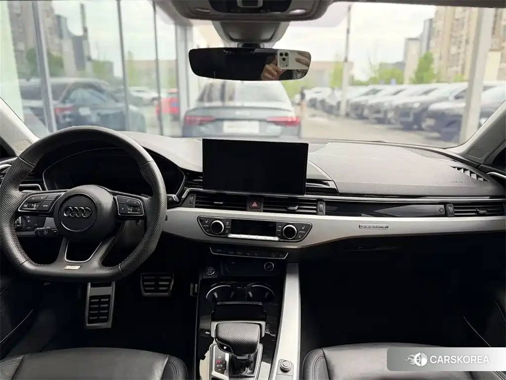 Audi A4L 2023 Синий из Китая