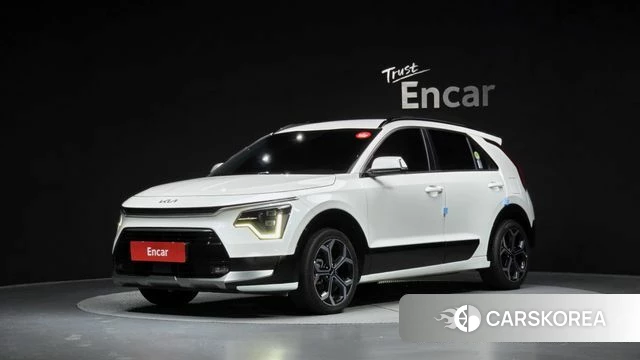 Kia Di Ol Nu Niro 2022 Белый из Кореи