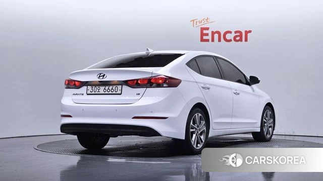 Hyundai Avante AD 2018 Белый из Кореи