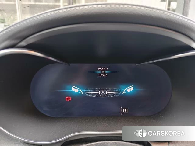 Mercedes-Benz Class C (imported) 2021 Белый из Китая