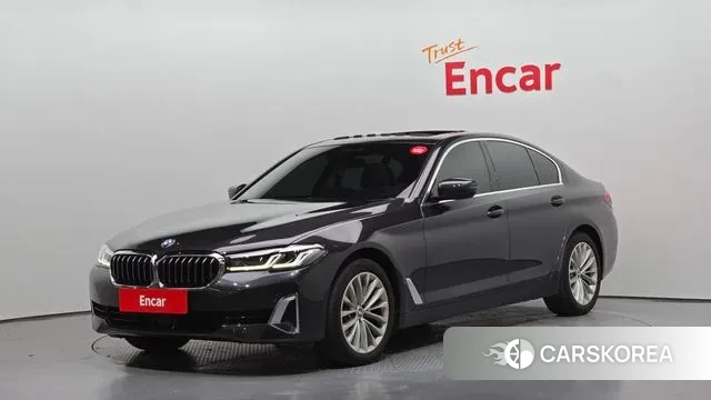 BMW 5 Series (G30) 2023 Серый из Кореи