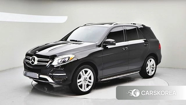 Mercedes-Benz GLE - Class W166 2018 Черный из Кореи