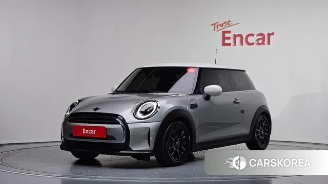 Mini Cooper 2023 Серебряный из Кореи