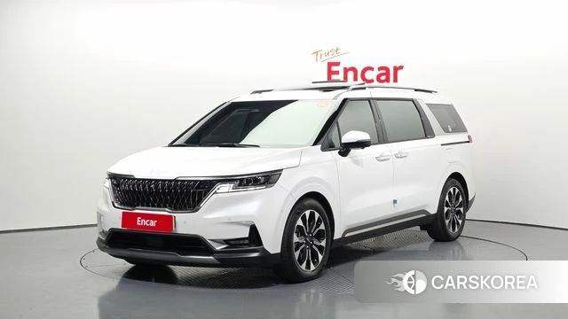 Kia Carnival 4th generation 2023 Белый из Кореи