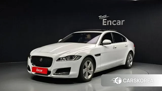 Jaguar XF (X260) 2018 Белый из Кореи