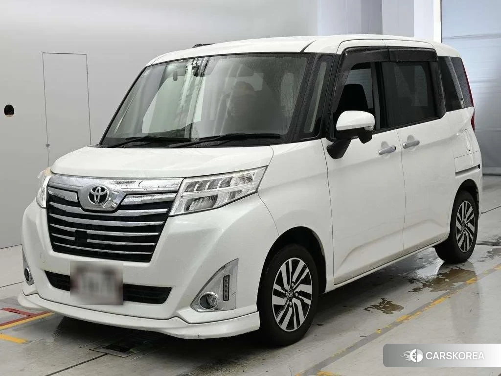 Toyota Roomy 2018 из Японии