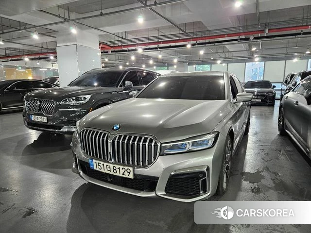 BMW 7 Series (G11) 2021 Серый из Кореи