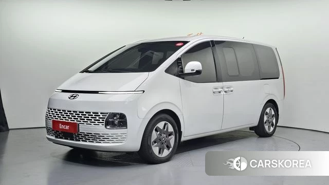 Hyundai Staria 2023 Белый из Кореи