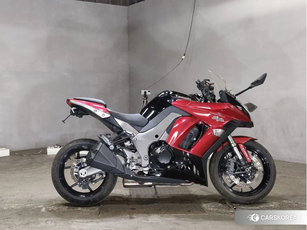 Проданный Kawasaki NINJA 1000 2011 из Японии