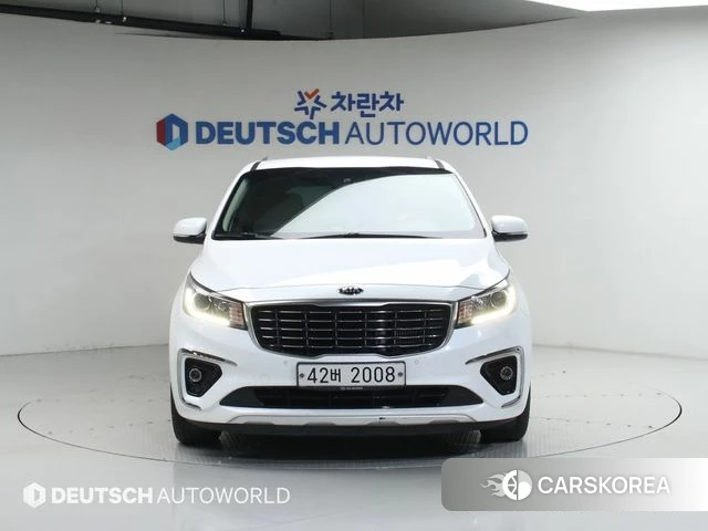 Kia The New Carnival 2018 Белый из Кореи