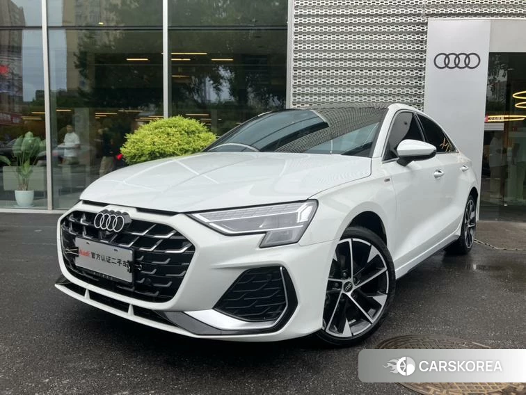 Audi A3 2024 Белый из Китая