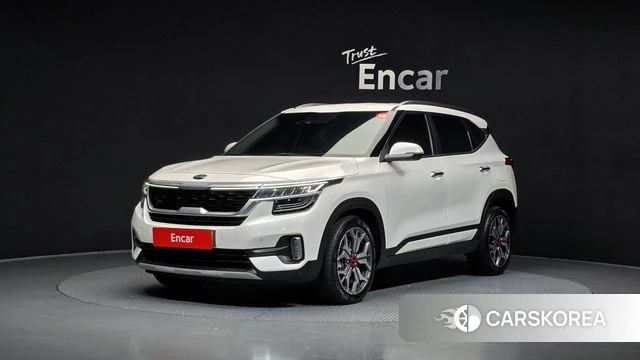 Kia Seltos 2021 Белый из Кореи