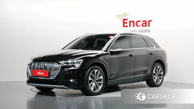 Audi e-Tron 2021 Черный из Кореи