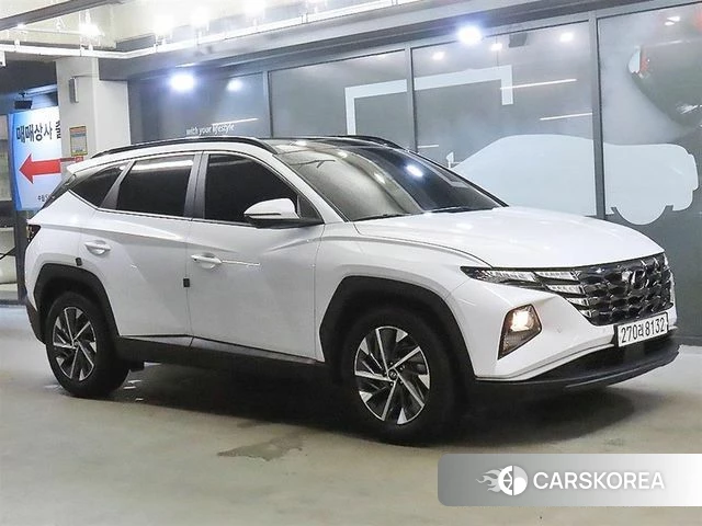 Hyundai Tucson (NX4) 2022 Белый из Кореи