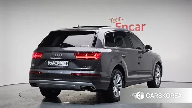 Audi Q7 (4M) 2019 Серый из Кореи