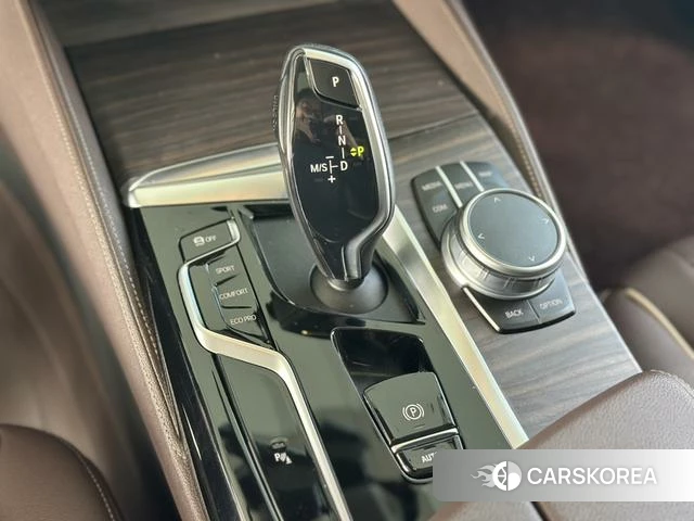 BMW 5 series 2021 Черный из Китая