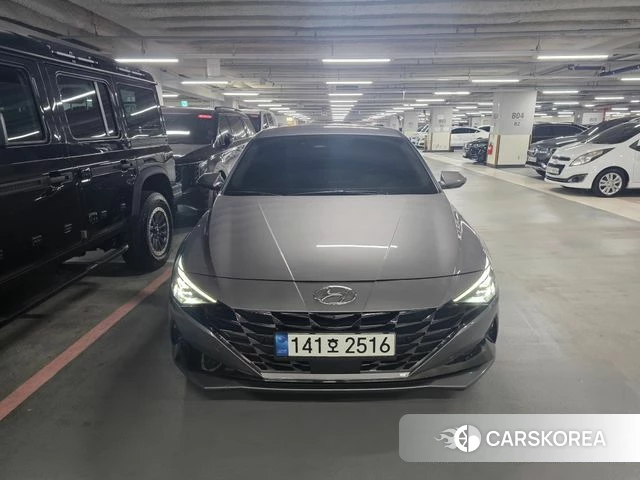 Hyundai Avante (CN7) 2021 Серебристо-серый из Кореи