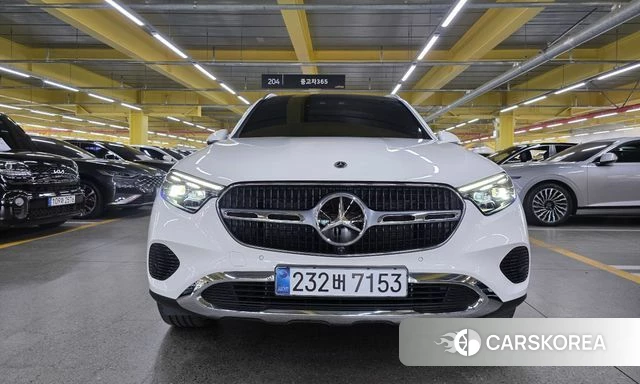 Mercedes-Benz GLC-Class X253 2025 Белый из Кореи