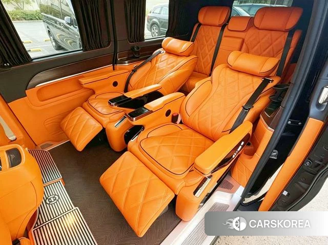 Mercedes-Benz V-class 2024 Черный из Китая