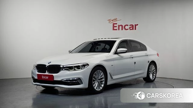 BMW 5 Series (G30) 2018 Белый из Кореи