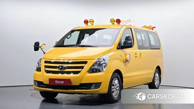 Hyundai Grand Starex 2018 Желтый из Кореи