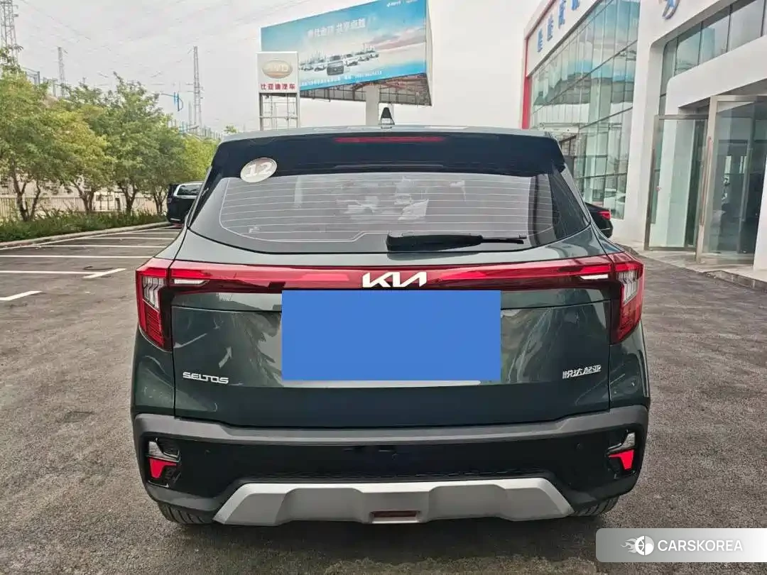Kia Seltos 2026 Зеленый из Китая