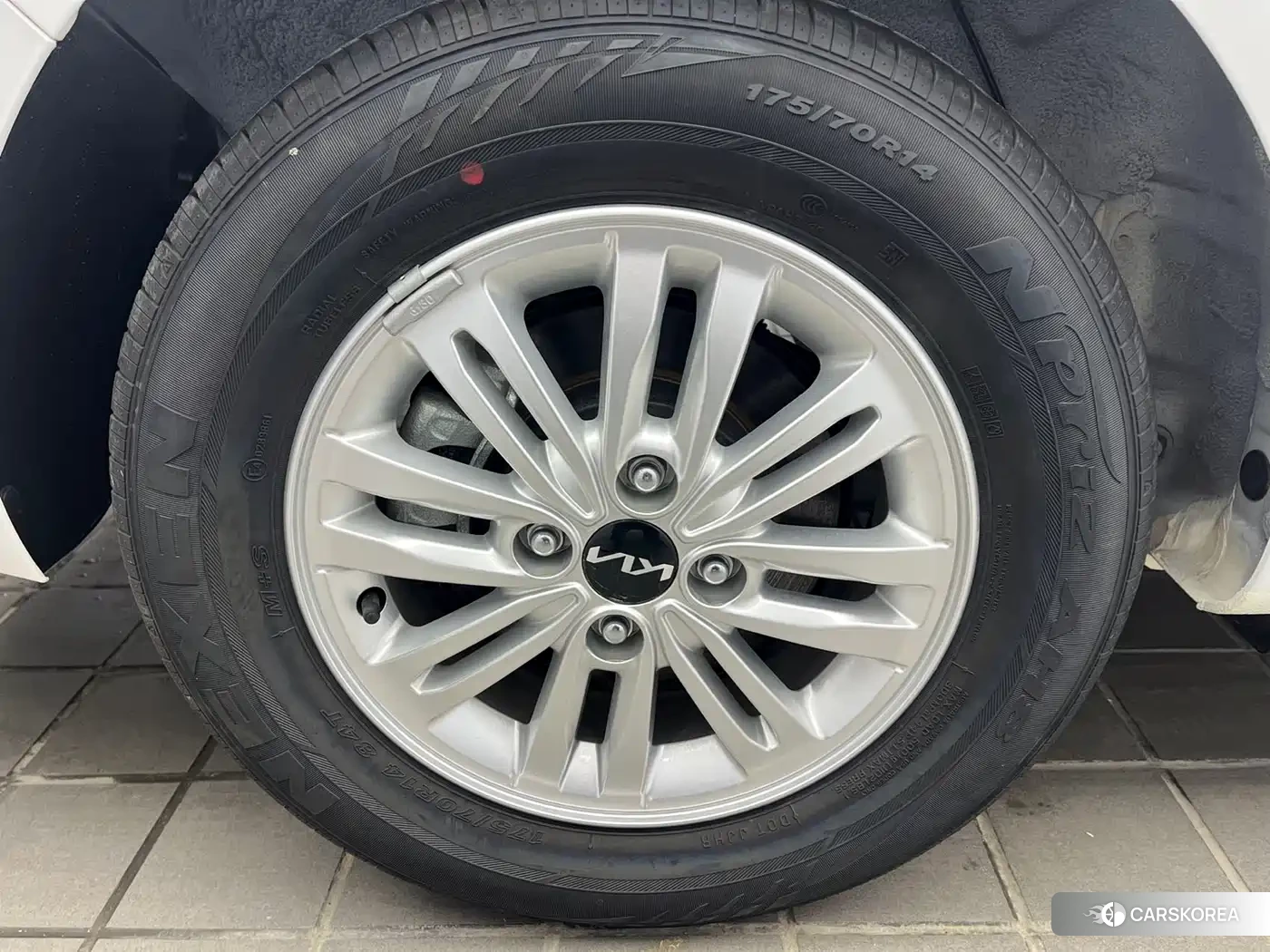 Kia Pegas 2023 Белый из Китая
