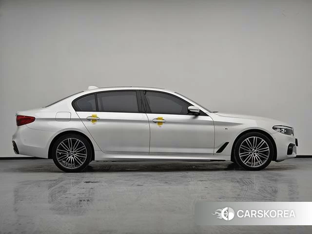 BMW 5 series id 4209668 из Китая
