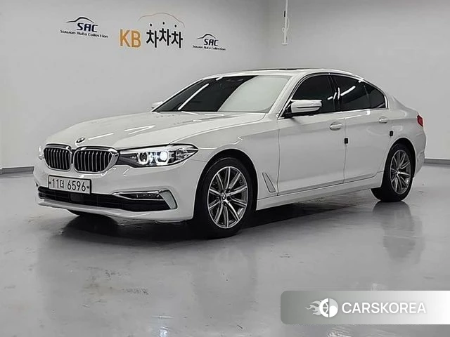 BMW 5 Series (G30) 2019 Белый из Кореи