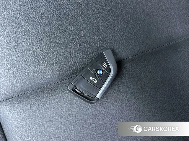 BMW 1 series 2021 Белый из Китая