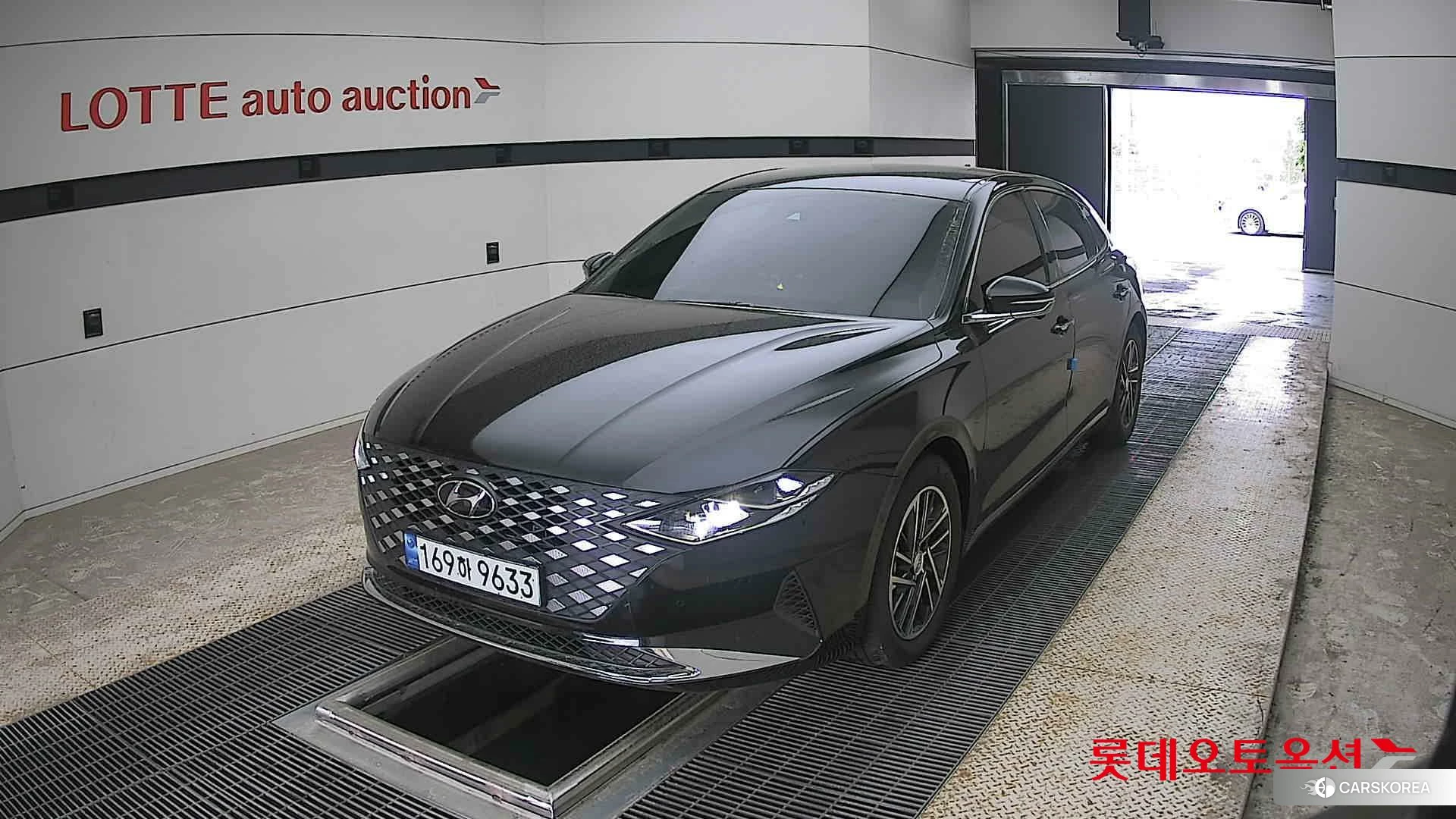 Hyundai Grandeur 2022 Midnight Black Pearl из Кореи