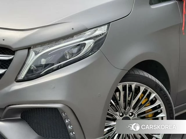 Mercedes-Benz V-class 2022 Темно-серый из Китая