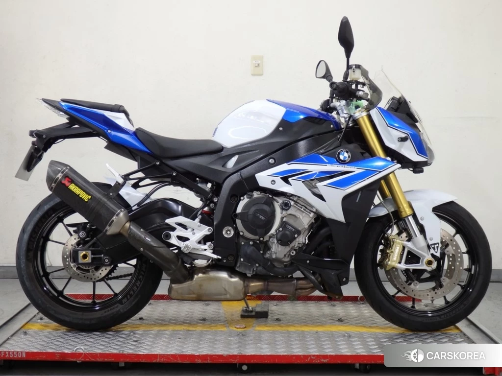 Проданный BMW S1000R 2016 из Японии