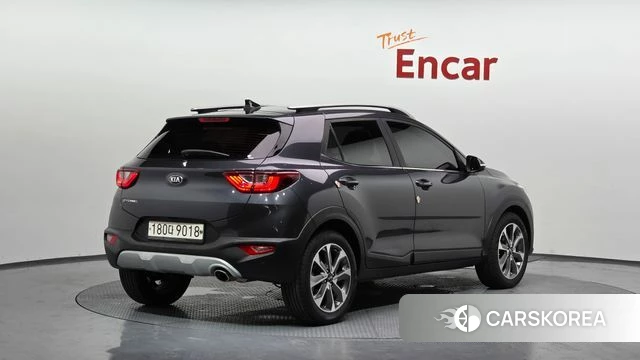 Kia Stonic 2020 Серый из Кореи