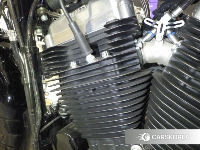 Engine photo