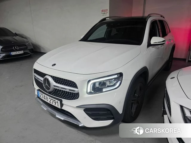Mercedes-Benz GLB-Class X247 2023 Белый из Кореи